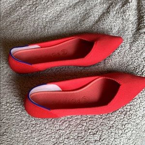 Flame Rothy’s point shoe